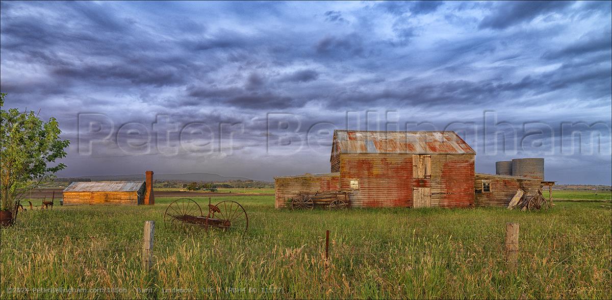 Peter Bellingham Photography Barn - Lindenow - VIC T (PBH4 00 11127)